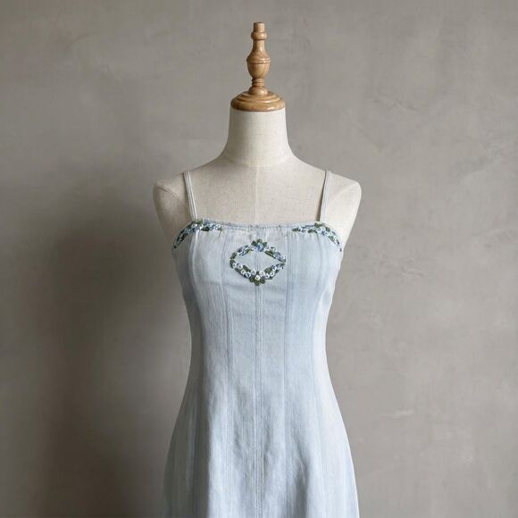 Ralph Lauren Dresses & Skirts - Ralph Ralph Lauren c. 1990s Embroidered Denim Shift Dress Cumulus Blue | XS